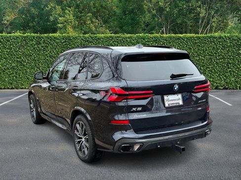 Used 2024 BMW X5 xDrive40i w/ M Sport Package image 4