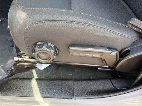 Used 2022 Jeep Gladiator Mojave w/ Auxiliary Switch Group AWD/4WD image 13