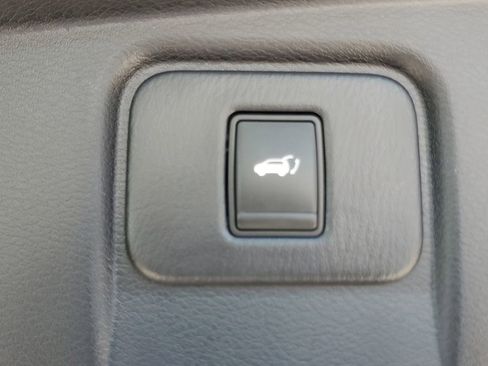 Used 2016 Nissan Murano SL FWD image 10