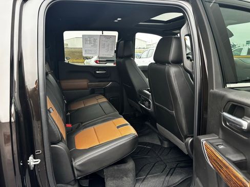 Used 2019 Chevrolet Silverado 1500 High Country image 25