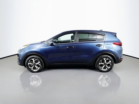 Used 2021 Kia Sportage LX image 2