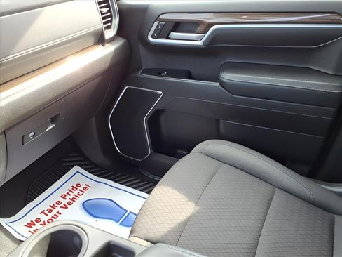 Used 2022 Chevrolet Silverado 1500 RST w/ Z71 Off-Road Package image 21