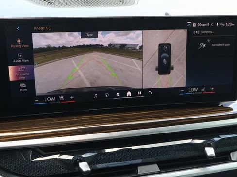 Used 2024 BMW X5 sDrive40i w/ M Sport Package image 29