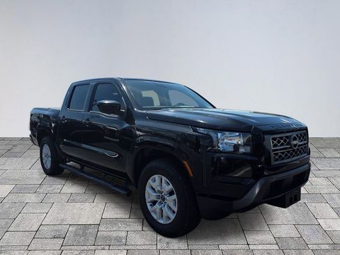 Used 2022 Nissan Frontier SV RWD image 1