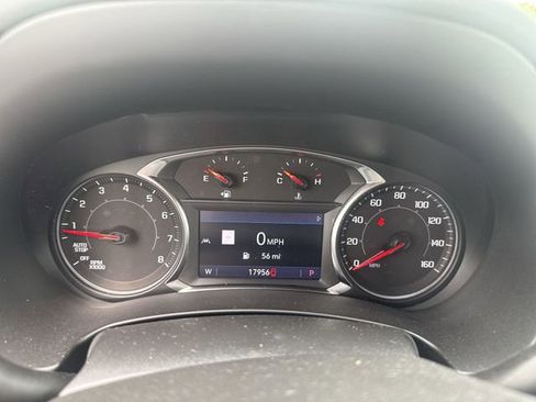 Used 2023 GMC Terrain SLT w/ Infotainment Package II AWD/4WD image 11