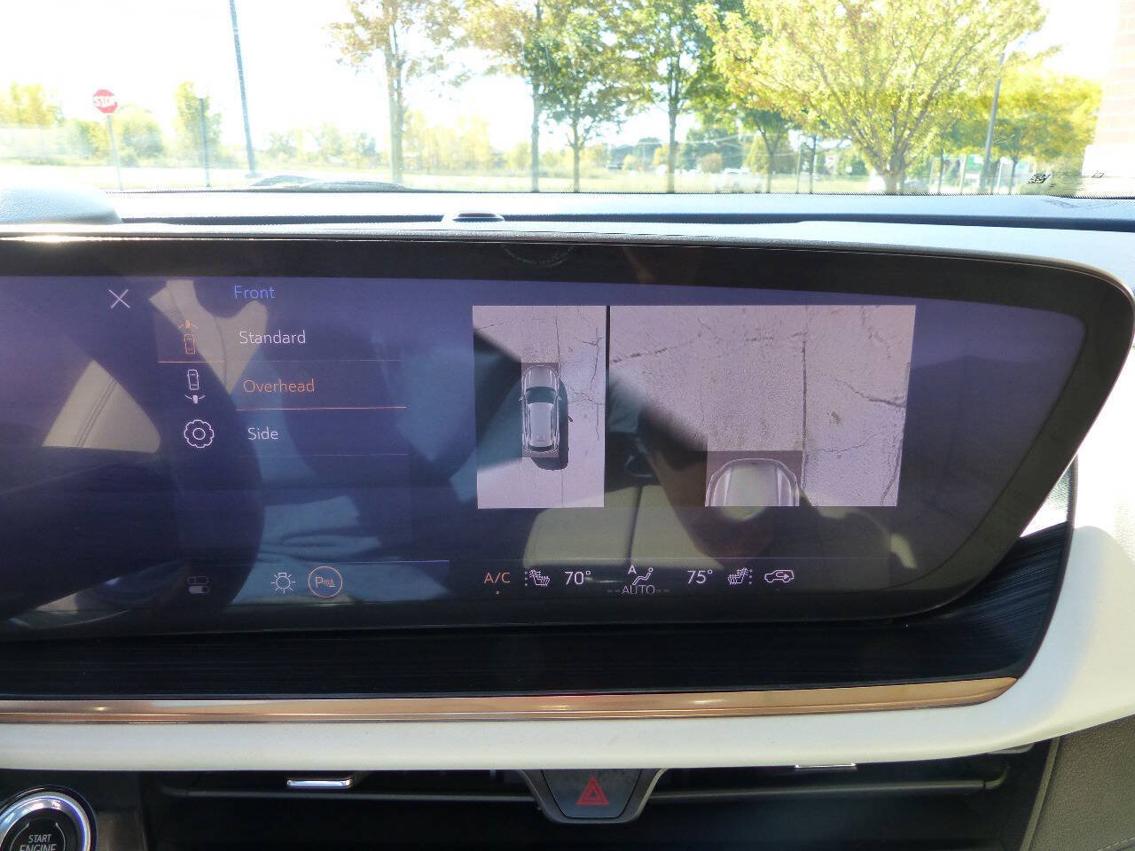 Used 2025 Buick Envision Avenir AWD/4WD image 33