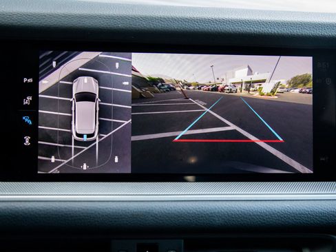 Certified 2026 Porsche Cayenne AWD/4WD image 14