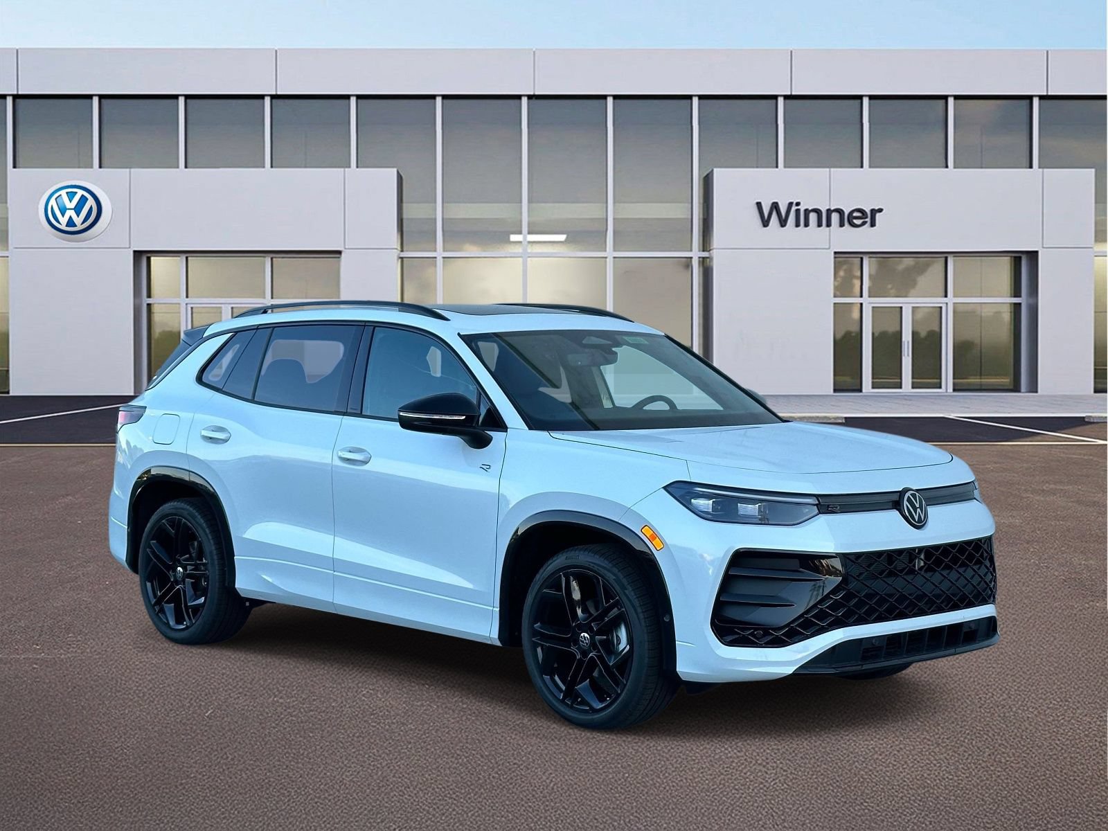 New 2026 Volkswagen Tiguan SE R-Line FWD image 8