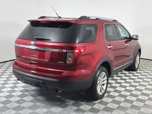 Used 2013 Ford Explorer XLT AWD/4WD image 5