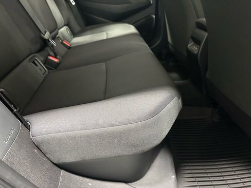 Used 2025 Toyota Corolla LE image 52