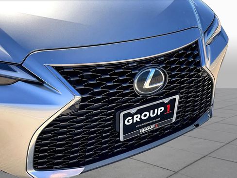Used 2023 Lexus IS 300 w/ Premium Package RWD image 30