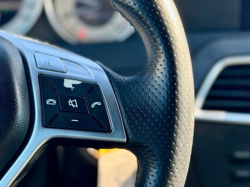 Used 2013 Mercedes-Benz C 250 Sedan image 18