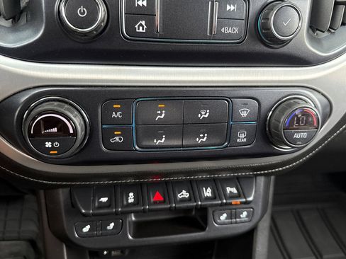 Used 2020 GMC Canyon SLE w/ Elevation Edition AWD/4WD image 26