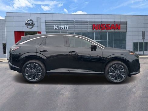 New 2025 Nissan Murano Platinum w/ Cargo Package image 2