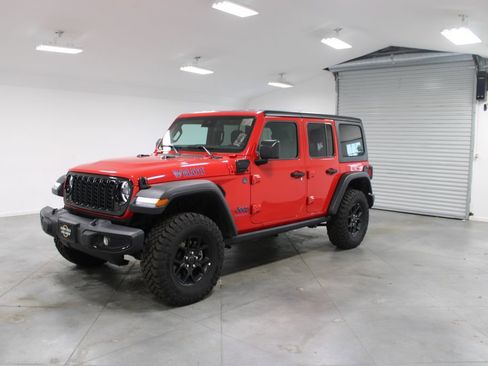 Used 2025 Jeep Wrangler Unlimited Sport S 4xe AWD/4WD image 4