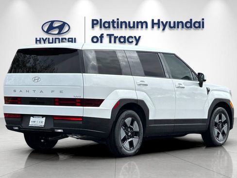 New 2026 Hyundai Santa Fe SE FWD image 3