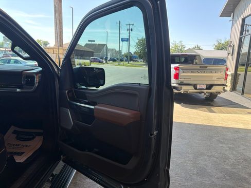 Used 2024 Ford F150 King Ranch AWD/4WD image 6