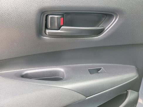 Used 2024 Toyota Corolla LE image 18