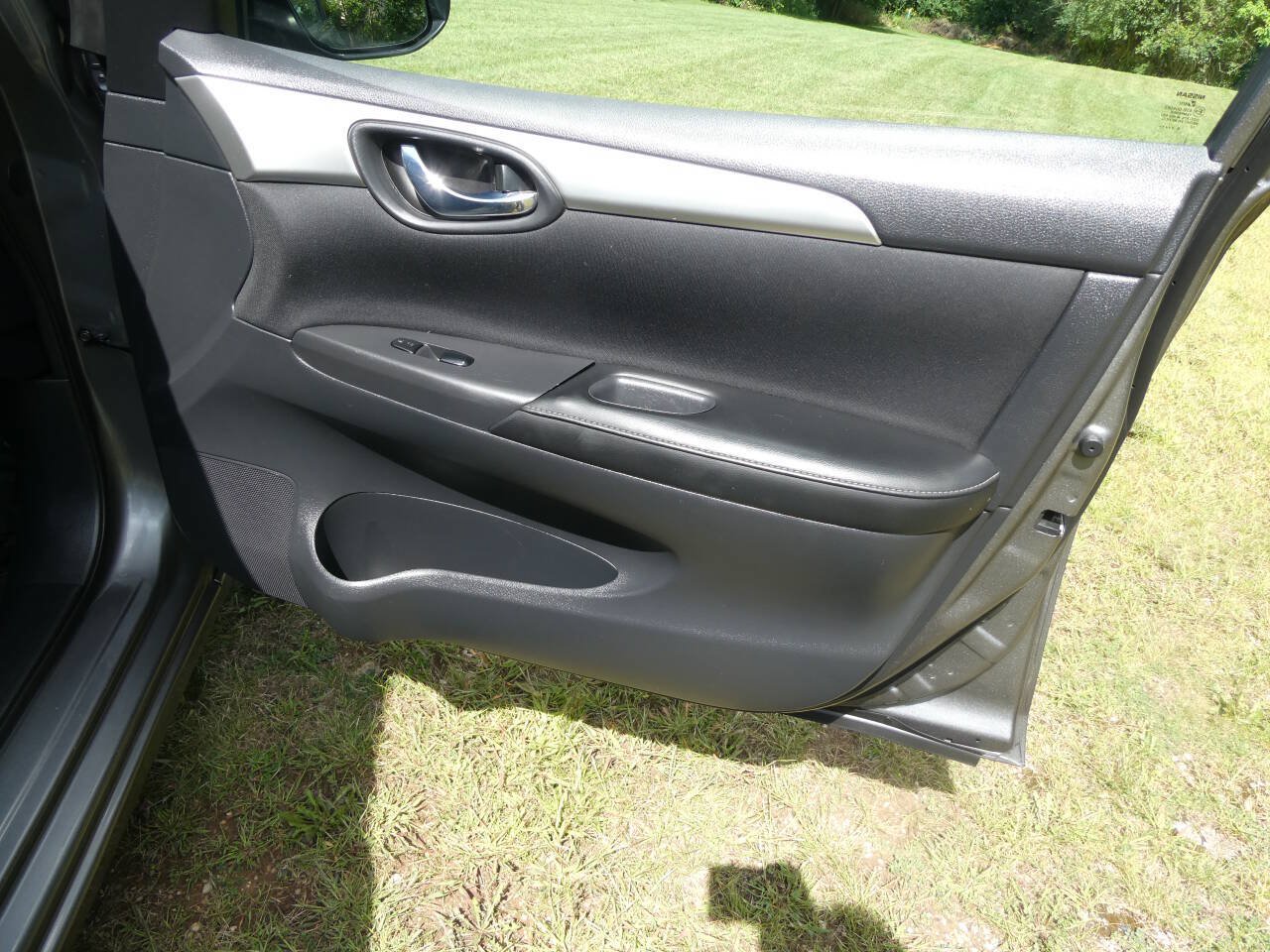 Used 2019 Nissan Sentra S FWD image 21