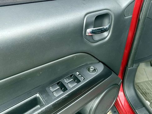 Used 2015 Jeep Patriot High Altitude image 15