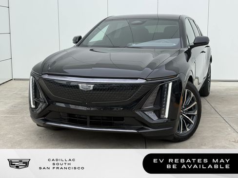 Certified 2024 Cadillac Lyriq Sport w/ LPO, Floor Liner Package AWD/4WD image 1