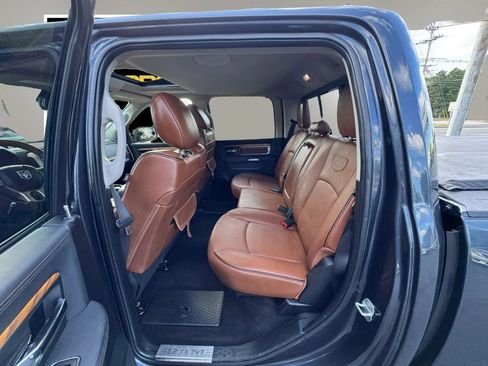 Used 2014 RAM 1500 Laramie Longhorn w/ Convenience Group AWD/4WD image 10