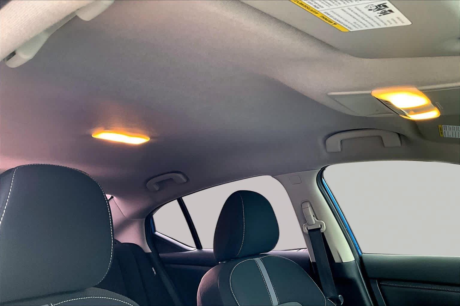 Used 2020 Nissan Sentra SV FWD image 14