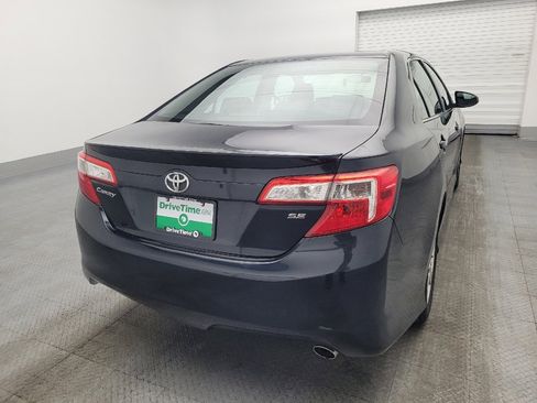 Used 2014 Toyota Camry SE image 7