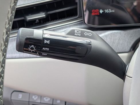 Used 2026 Kia EV9 Wind image 34