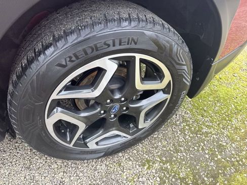 Used 2019 Subaru Crosstrek 2.0i Limited w/ Moonroof Package w/Navigation image 15