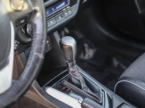 Used 2015 Toyota Corolla S FWD image 20