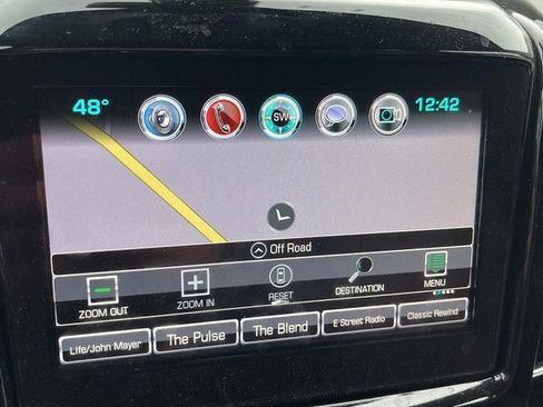 Used 2019 Chevrolet Traverse LT w/ LT Premium Package image 15