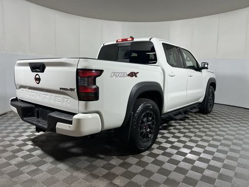 Used 2023 Nissan Frontier PRO-4X w/ Pro-4X Premium Package AWD/4WD image 8