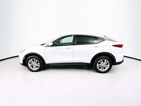 Used 2025 Buick Envista Preferred image 4