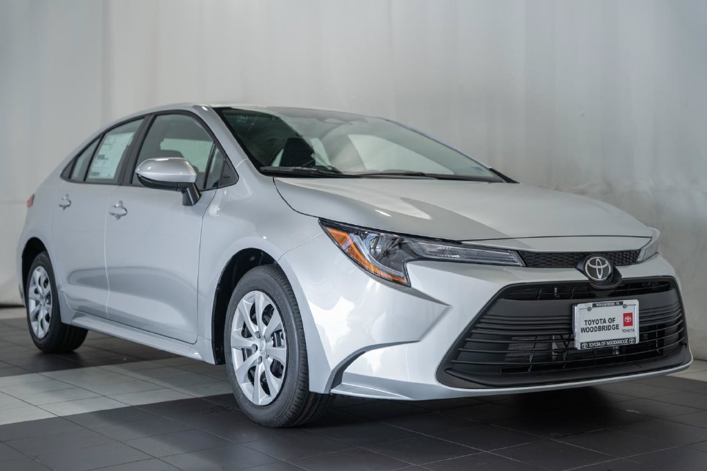 New 2027 Toyota Corolla LE FWD image 1