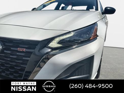 Certified 2024 Nissan Altima 2.5 SR FWD image 40