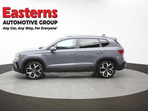 Used 2023 Volkswagen Taos SEL AWD/4WD image 59