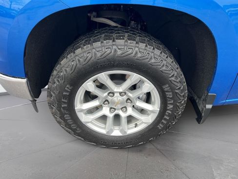 Used 2023 Chevrolet Silverado 1500 LT w/ Protection Package image 11