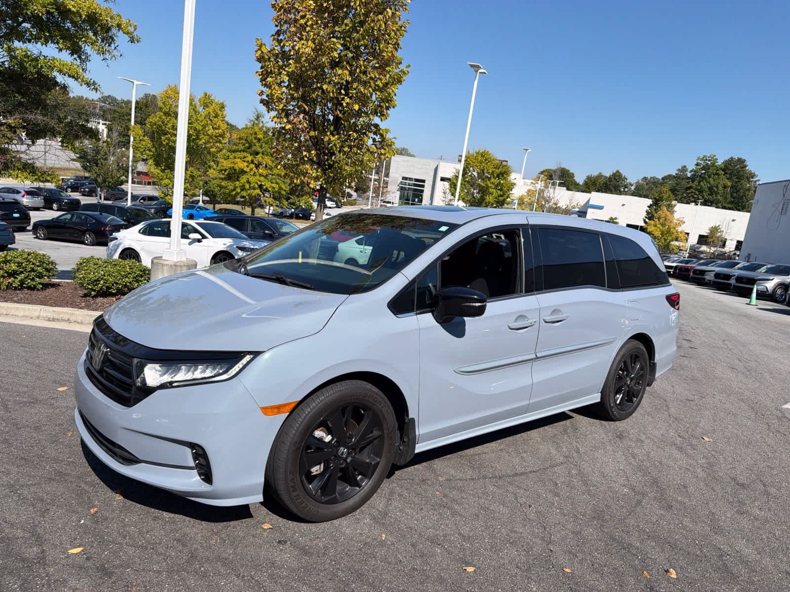 Used 2024 Honda Odyssey Sport image 5