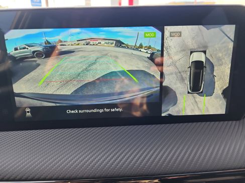 New 2026 Nissan Kicks SR w/ Cold Weather Package image 16