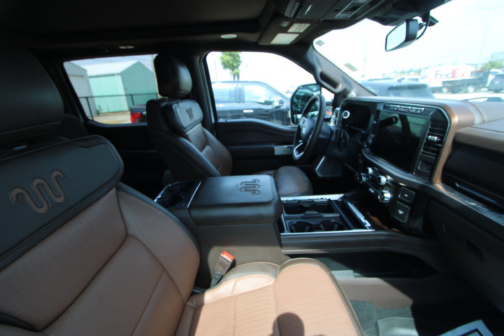 Used 2024 Ford F250 King Ranch w/ Tremor Off-Road Package AWD/4WD image 18