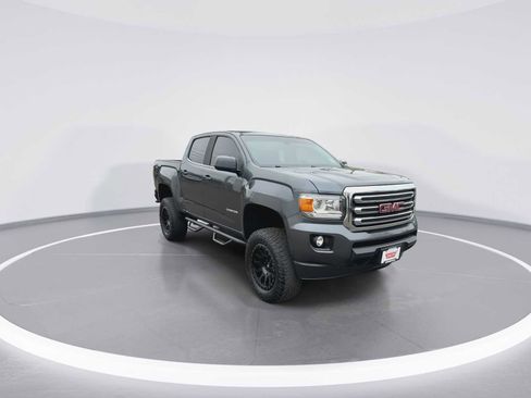 Used 2016 GMC Canyon SLE w/ SLE Convenience Package image 2