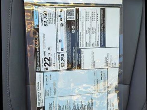 New 2026 Honda Odyssey Touring image 20