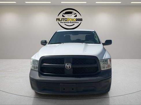 Used 2017 RAM 1500 Tradesman RWD image 2