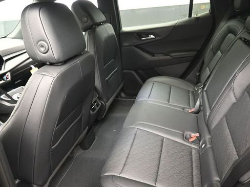 New 2026 Chevrolet Equinox LT w/ Convenience Package II image 9