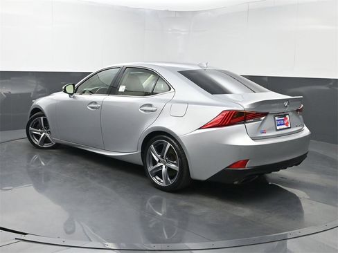 Used 2017 Lexus IS 200t w/ Premium Package image 20