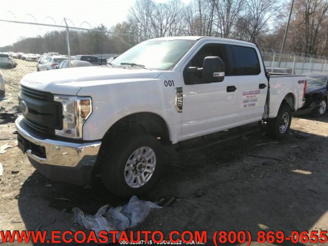 Used 2019 Ford F250 XLT w/ Snow Plow Prep Package AWD/4WD image 3