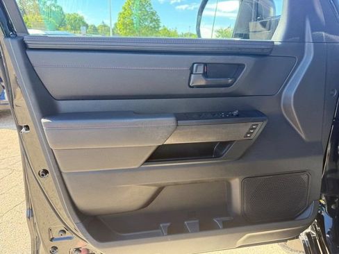 Used 2025 Toyota Tundra TRD Pro AWD/4WD image 19