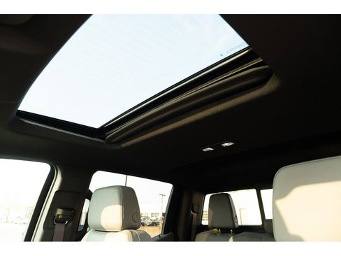 New 2026 GMC Sierra 1500 SLT w/ SLT Premium Plus Package image 16