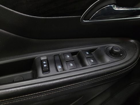 Used 2015 Buick Encore Convenience AWD/4WD image 27